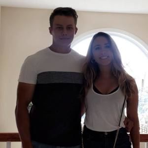 Meet your Posher, Katelyn